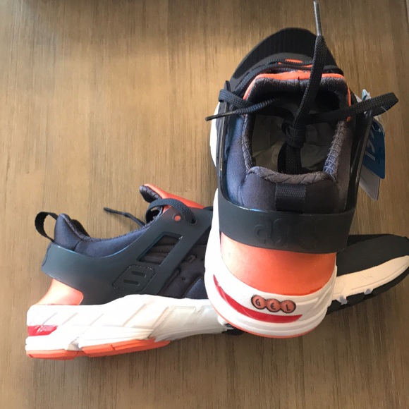 Asics Men's Running Shoes(black/gray/orange) - Picture 7 of 7